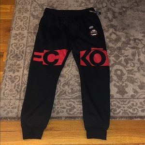 Ecko Sherpa Lined Joggers